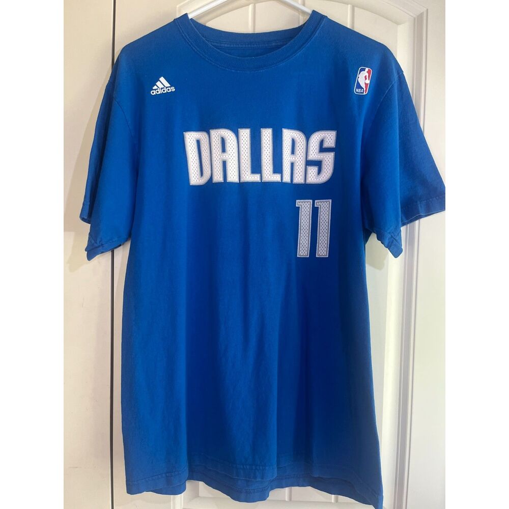 Vintage Adidas Dallas Mavericks JJ Barea #11 T-Shirt Size L 2011 NBA Champs
